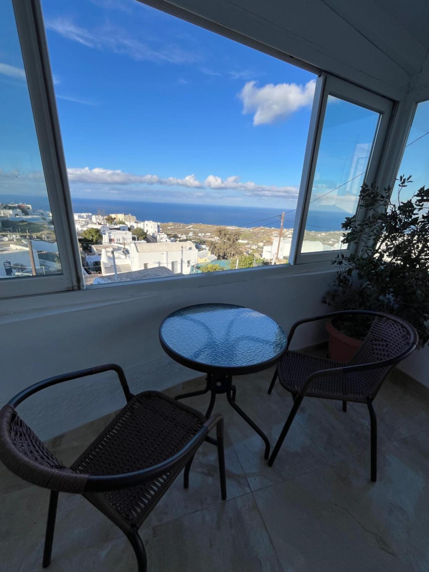 Stella Nomikou Apartments Firostefani Exteriör bild